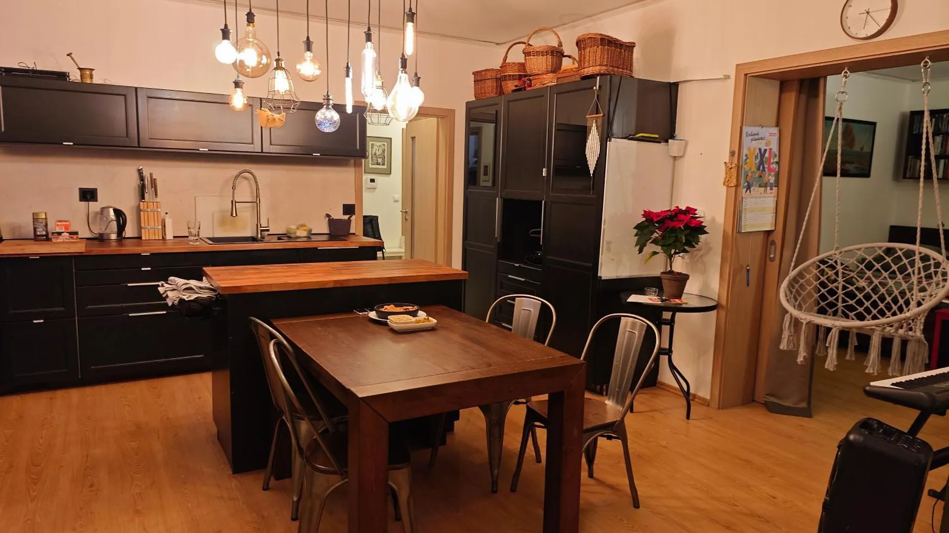Apartment Sauna Apartament Zenklova 1, 4 Rooms, Terase, Garden, Sauna Prague Czech Republic