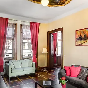 Art House By Adrez Apartman